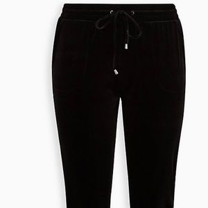 TAPERED PULL ON PANT - VELVET BLACK
